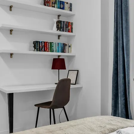Apartment Old Town 2br Sleeps 6 Family-friendly