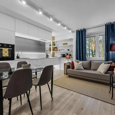 Old Town 2br Sleeps 6 Family-friendly * Varsóvia